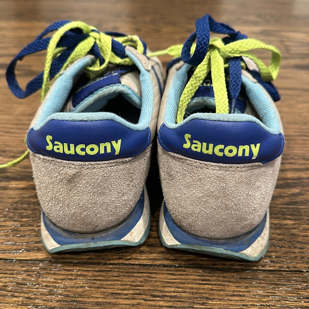 Women grey blue green saucony jazz low pros size 8.5